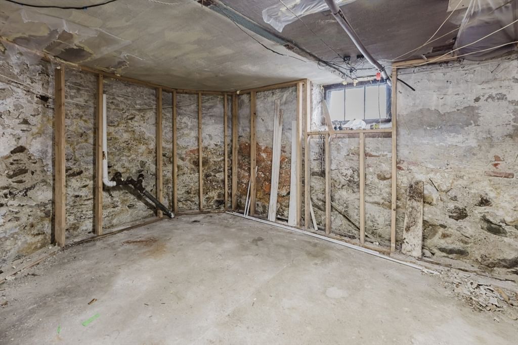 15 Mclellan St Boston — Photo 42 of 42