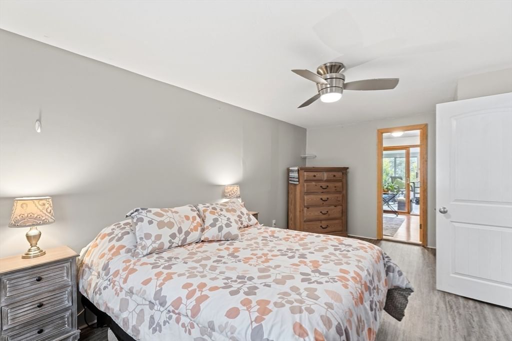 55 Friendship St Billerica — Photo 15 of 42