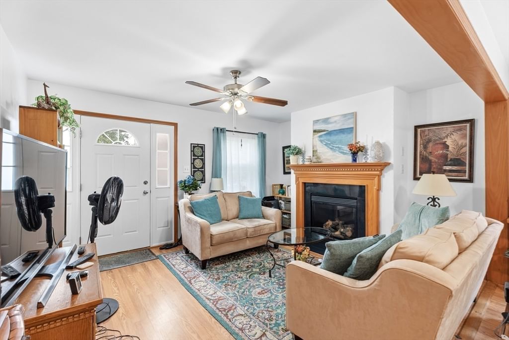 55 Friendship St Billerica — Photo 29 of 42