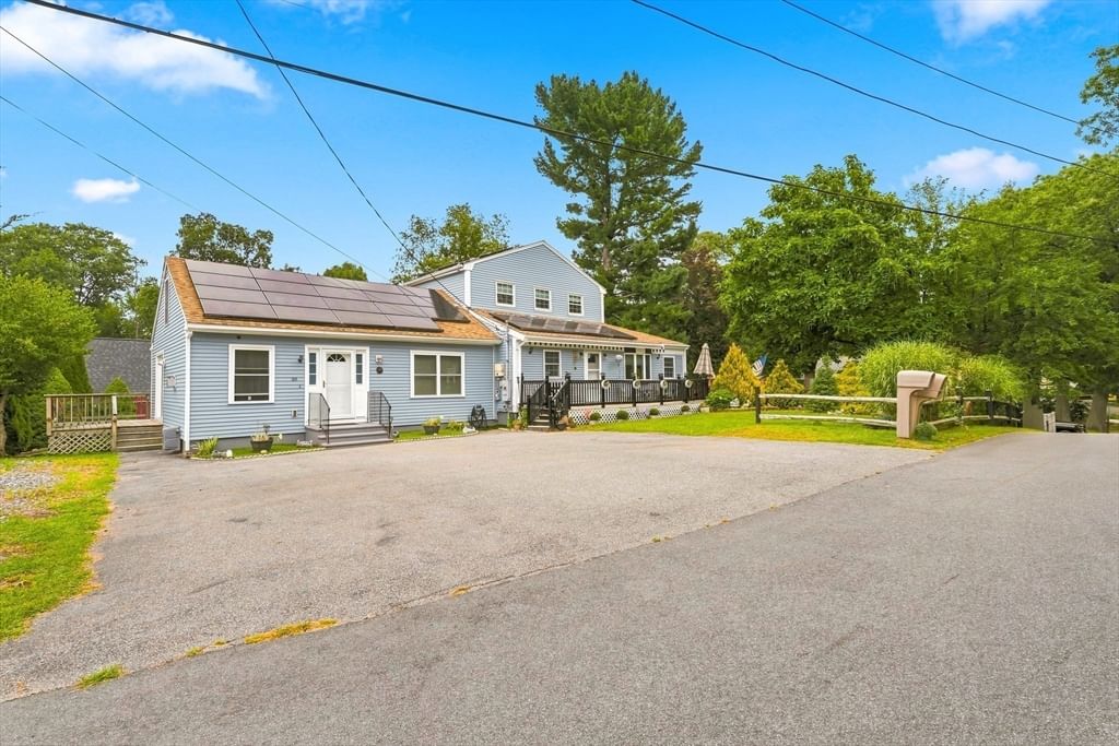 55 Friendship St Billerica — Photo 3 of 42