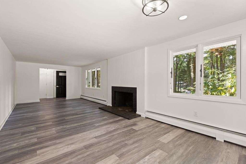 20 Algonquin Rd Canton — Photo 12 of 39