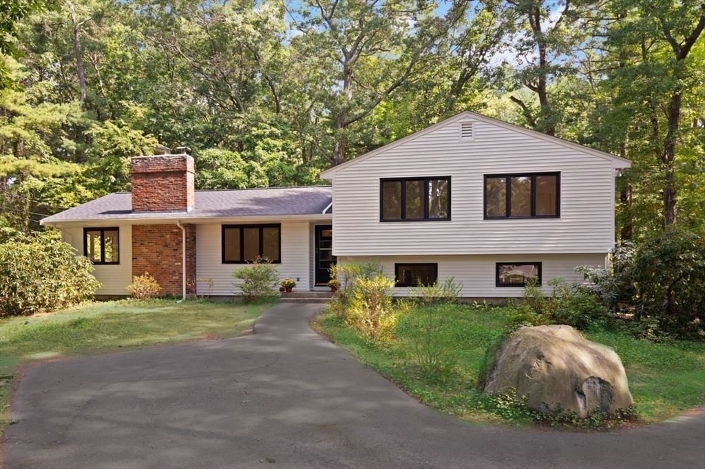 20 Algonquin Rd Canton — Photo 37 of 39