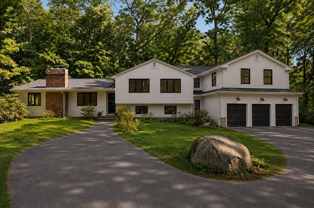 20 Algonquin Rd Canton — Photo 38 of 39