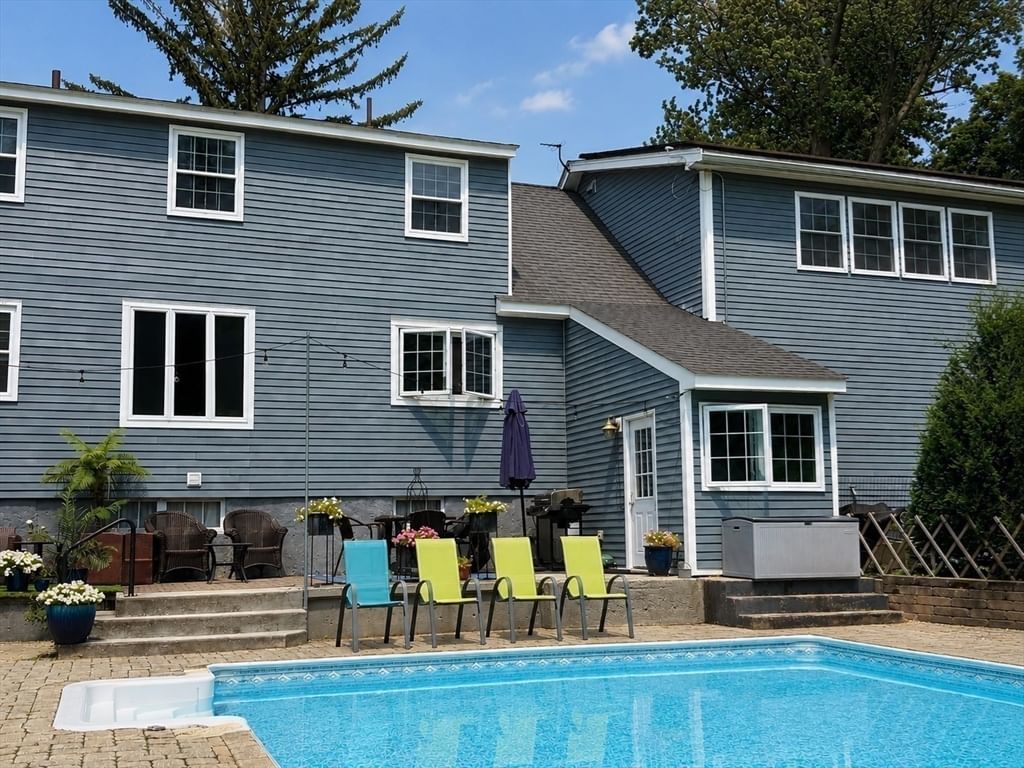 100 Sutton Hill Rd North Andover — Photo 22 of 28