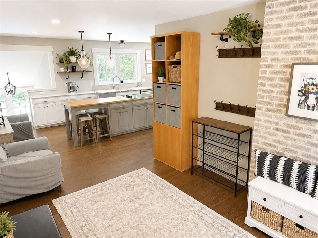 100 Sutton Hill Rd North Andover — Photo 6 of 28