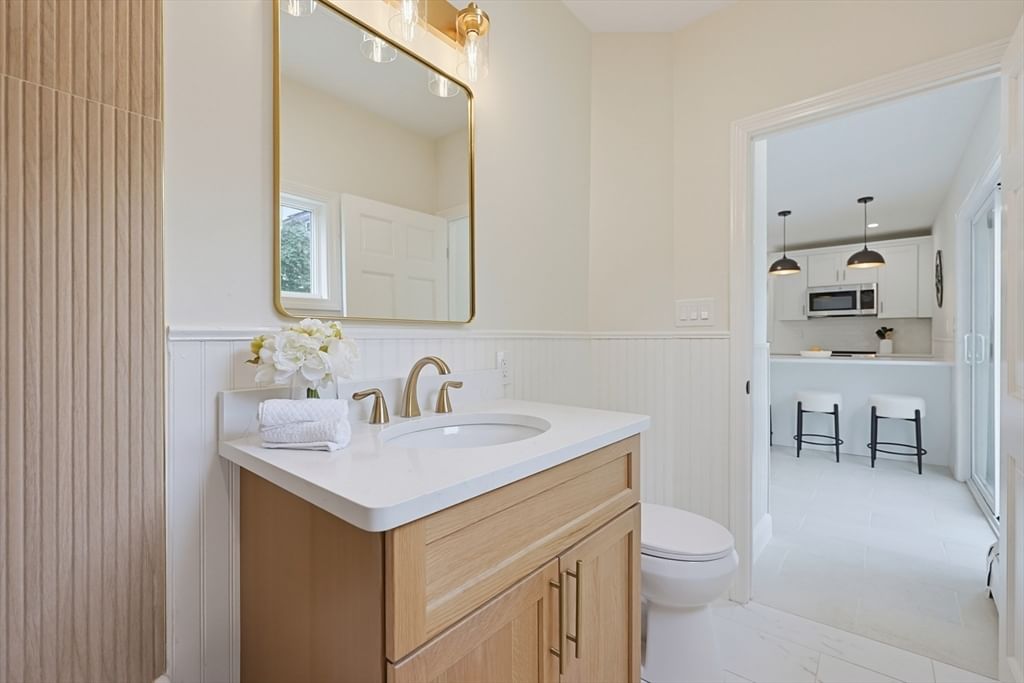 30 Barrett Ave Worcester — Photo 15 of 34