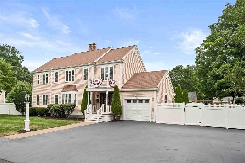 34 Edward Ave. Lynnfield — Photo 2 of 40