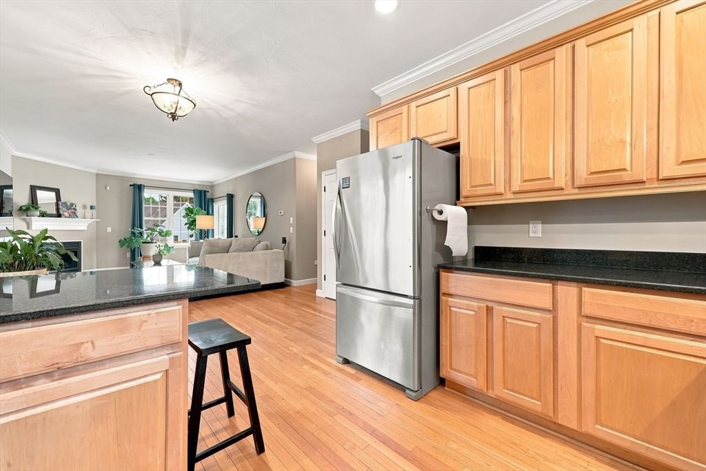 222 Mendon Street Hopedale — Photo 7 of 35