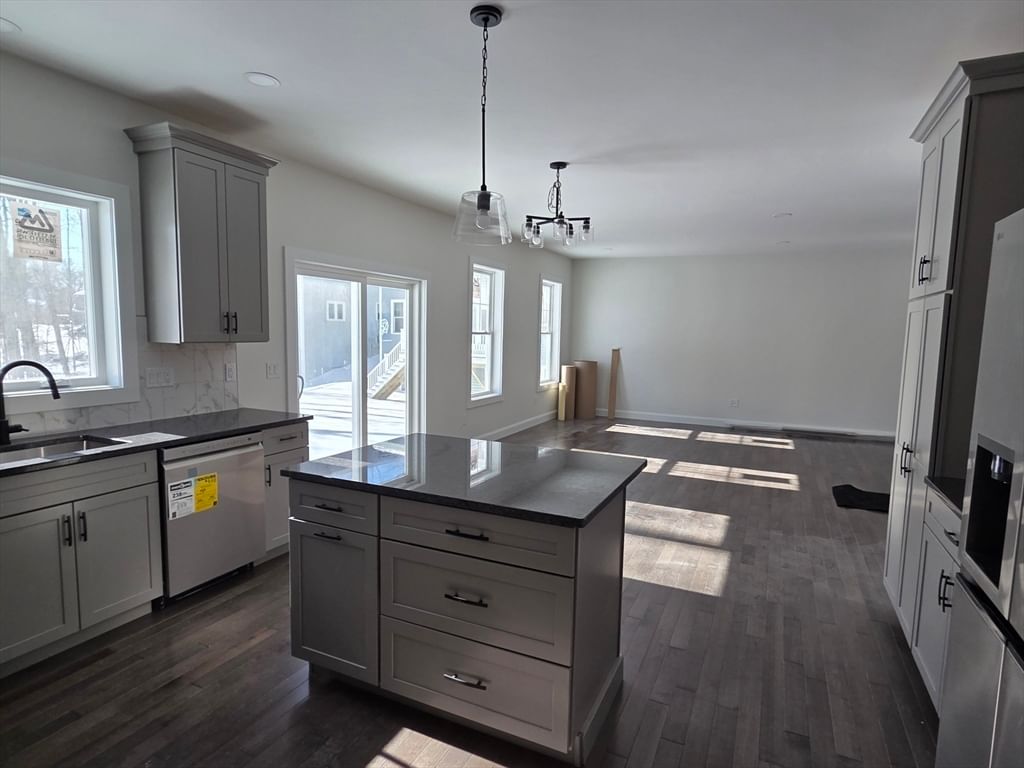 91 Chicopee Row Groton — Photo 4 of 12