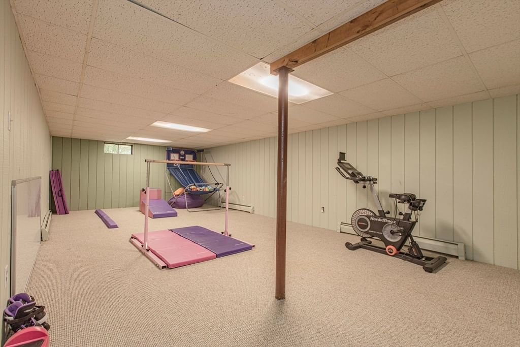 13 Old Powder House Rd Lakeville — Photo 33 of 42