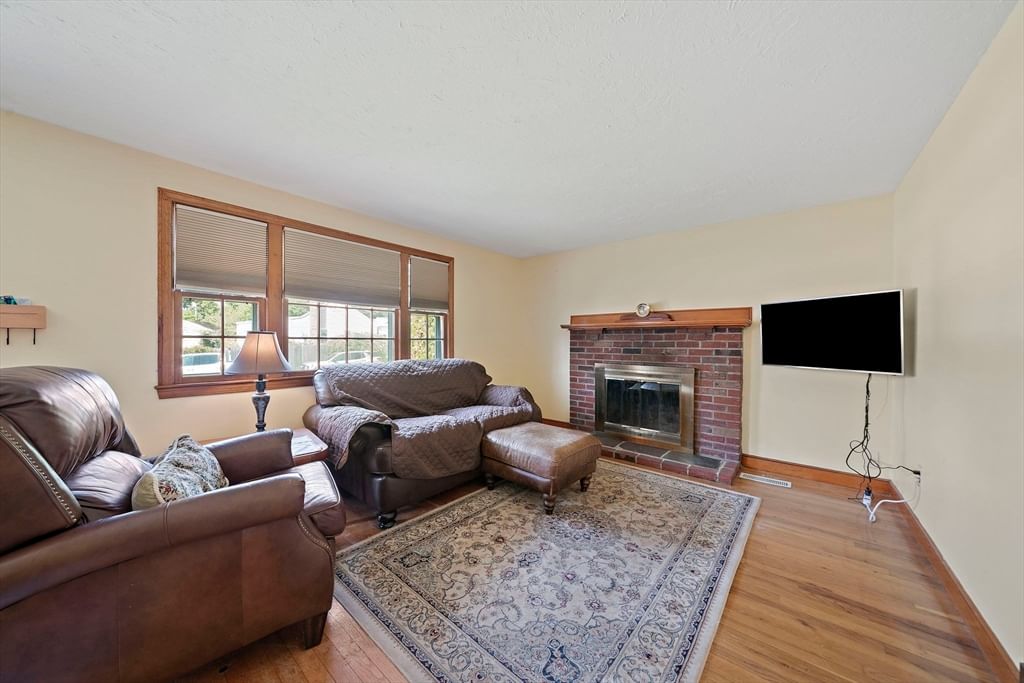 36 Concord St Brockton — Photo 10 of 42