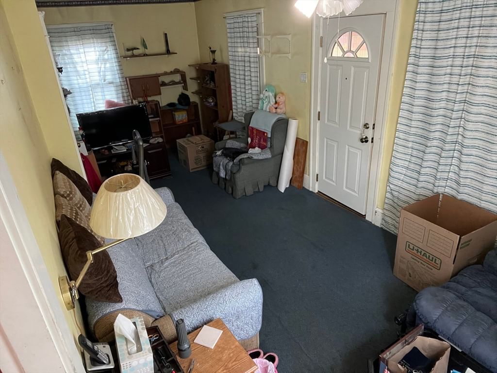 104 Balis St Springfield — Photo 11 of 30