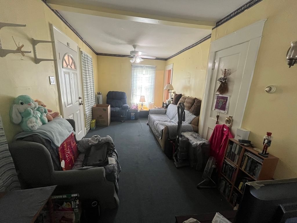 104 Balis St Springfield — Photo 12 of 30