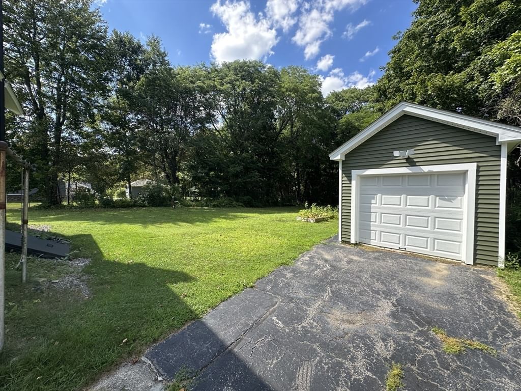 9 Idalla Ave Worcester — Photo 15 of 15