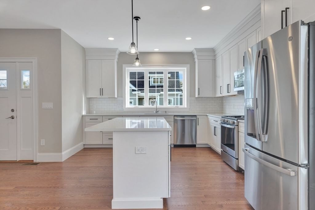 8 Weber Farm Road #8 Wrentham — Photo 7 of 30