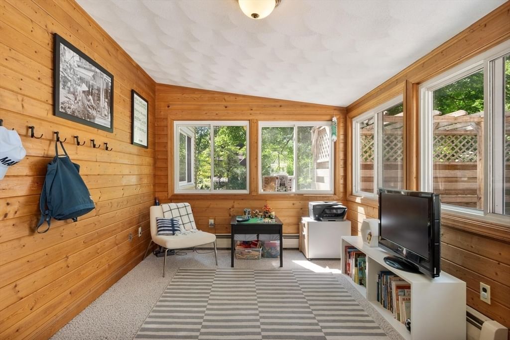 804 Main Street Lynnfield — Photo 18 of 42
