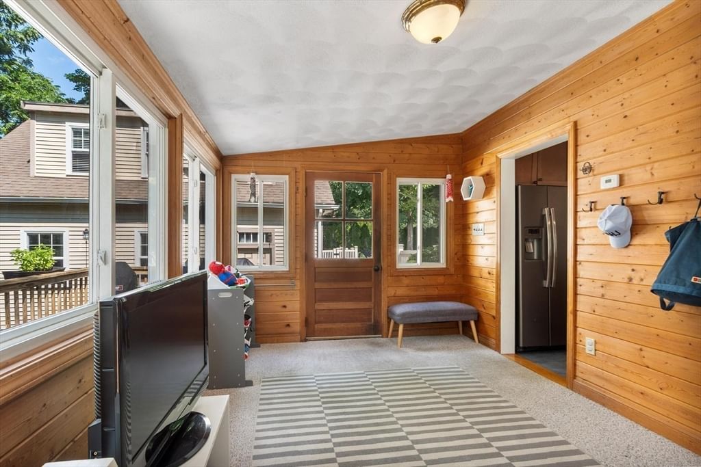 804 Main Street Lynnfield — Photo 19 of 42