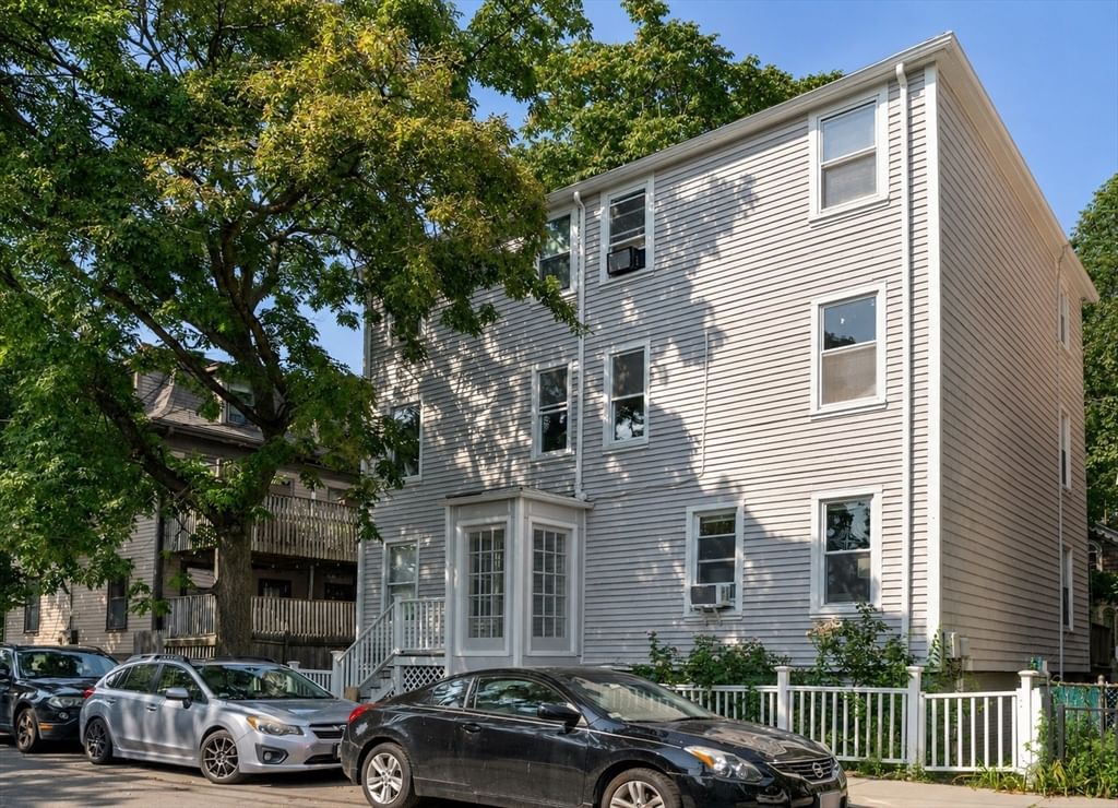 51 Lopez Street #4 Cambridge — Photo 13 of 14