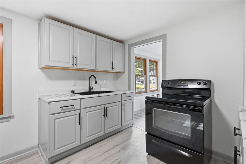 85 Silas St Springfield — Photo 16 of 21