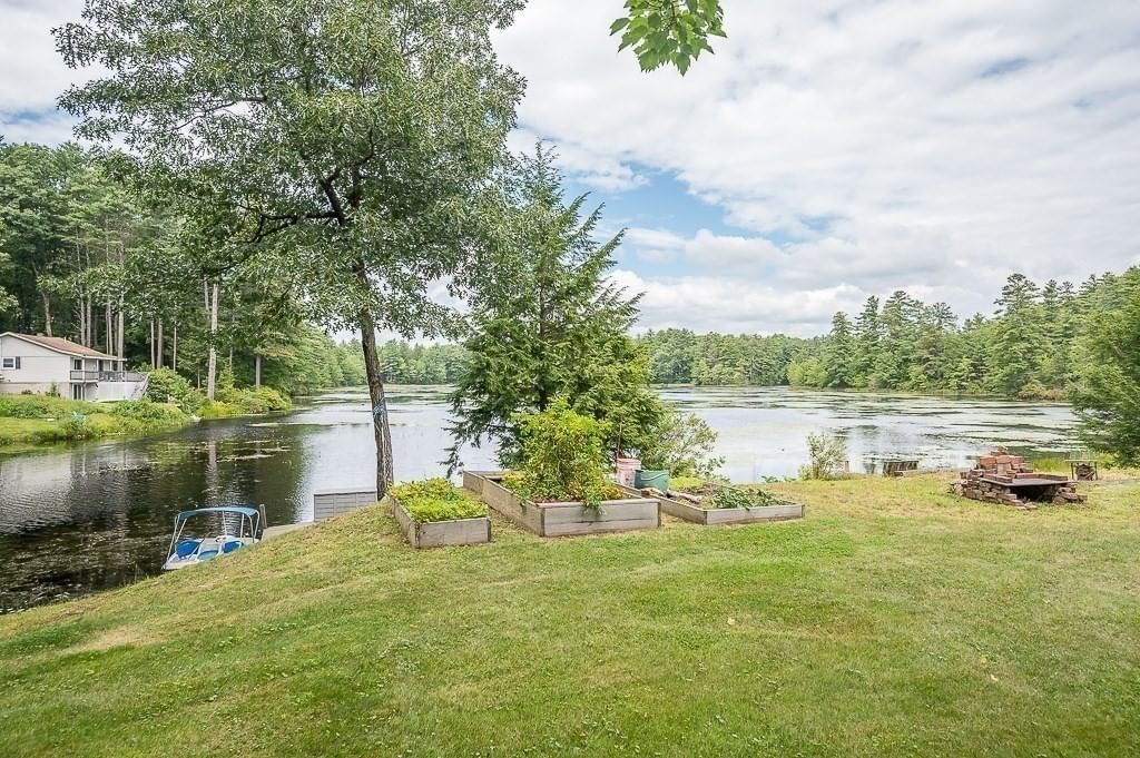 5 Abenaki St Hubbardston — Photo 16 of 42