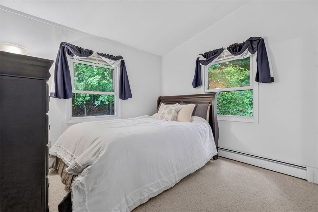 6 Fernbrook Rd Northborough — Photo 14 of 26