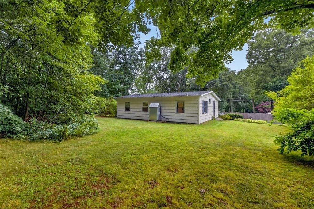 6 Fernbrook Rd Northborough — Photo 24 of 26