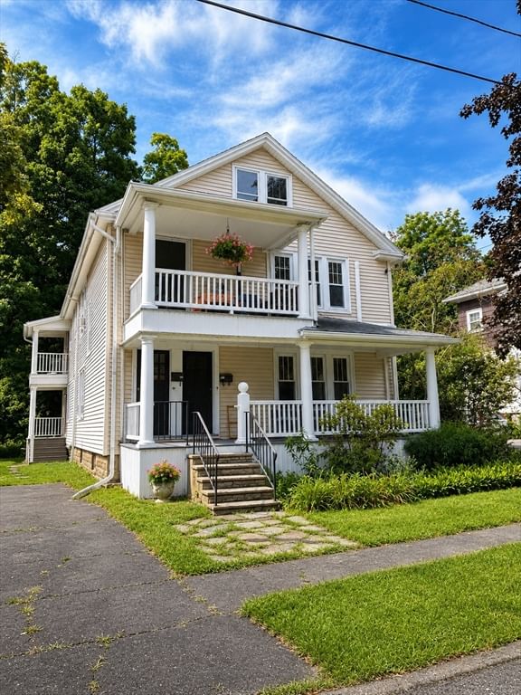 Property at 10-12 Dewey Ct, Northampton, MA 01060