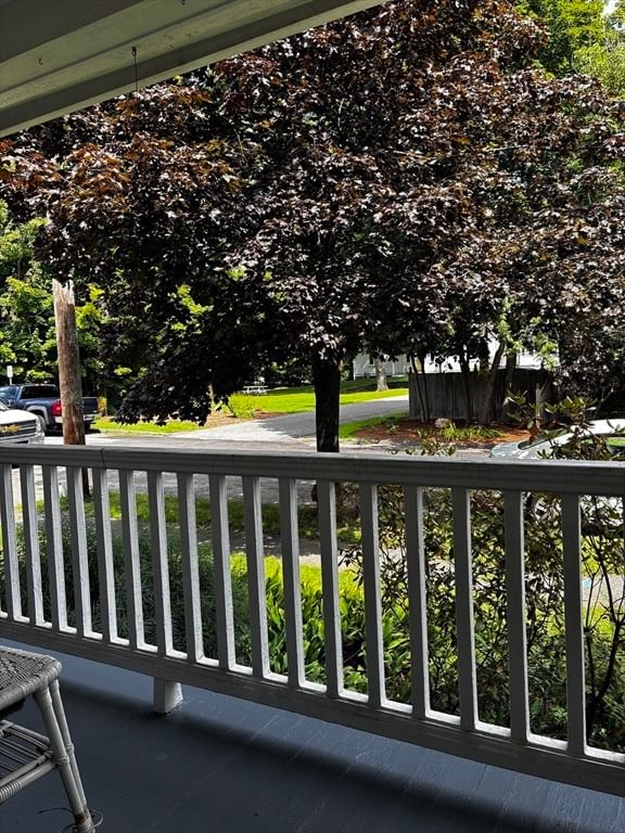 10-12 Dewey Ct Northampton — Photo 25 of 25