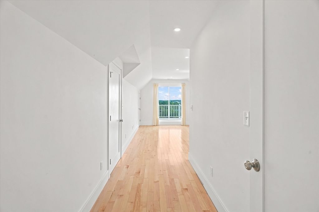 8 Leyden Ave #8 Medford — Photo 19 of 40