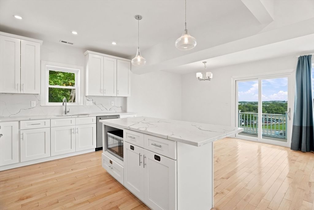 8 Leyden Ave #8 Medford — Photo 9 of 40