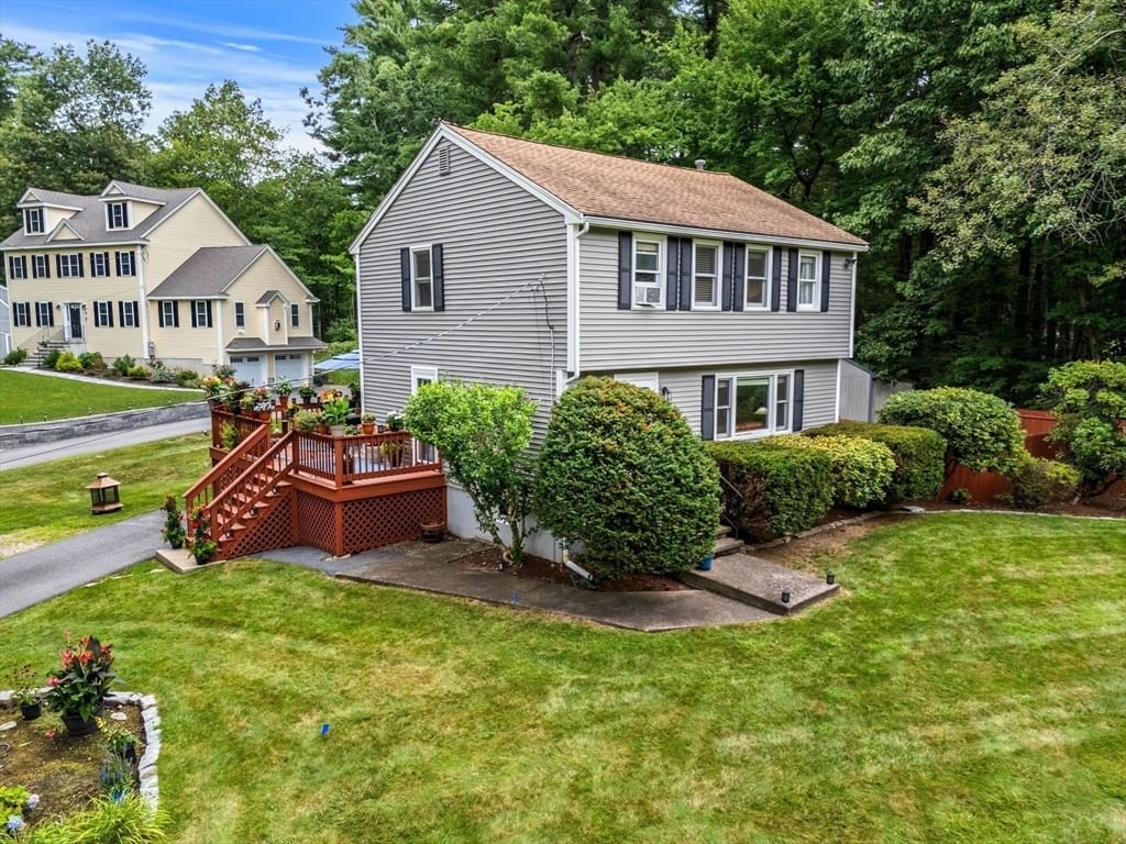 82 Keystone Ln Billerica — Photo 28 of 31