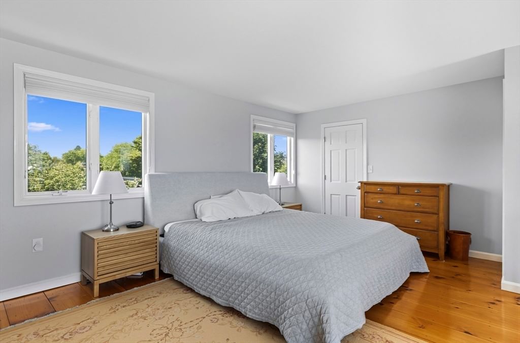 2 Mariners Ln Marblehead — Photo 14 of 28