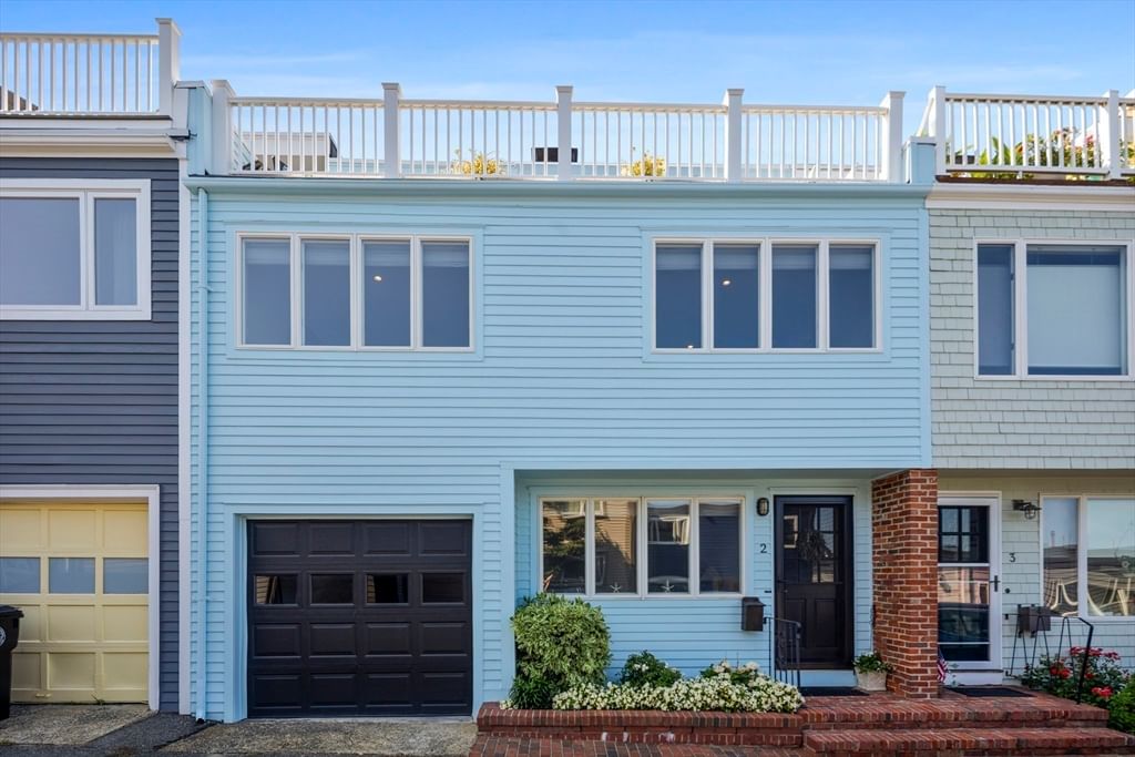 2 Mariners Ln Marblehead — Photo 2 of 28