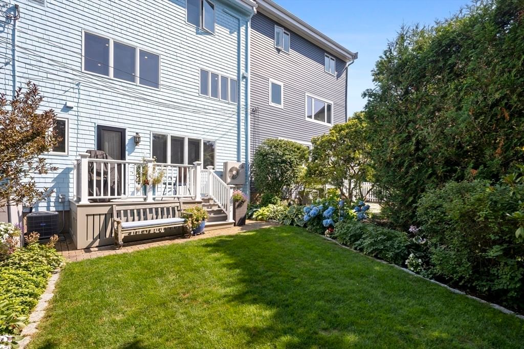 2 Mariners Ln Marblehead — Photo 25 of 28
