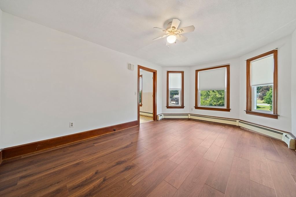 19 Bartlett Avon — Photo 9 of 19