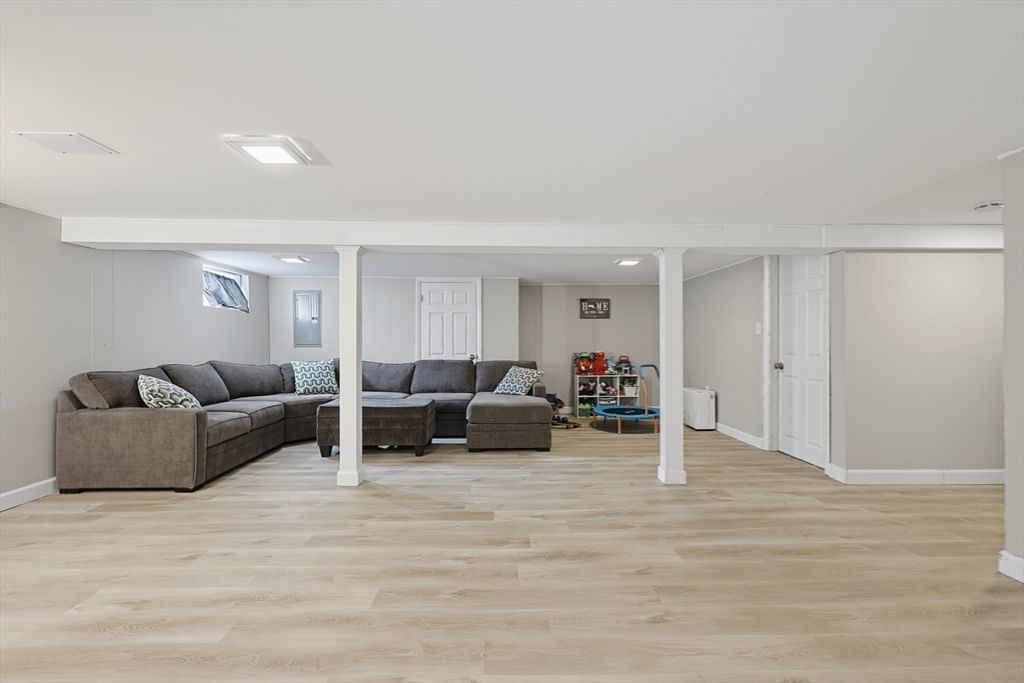 7 Haskell Pl Peabody — Photo 22 of 34