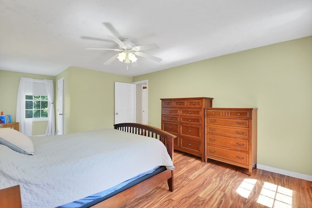 141 Farm Hill Rd Leominster — Photo 16 of 34