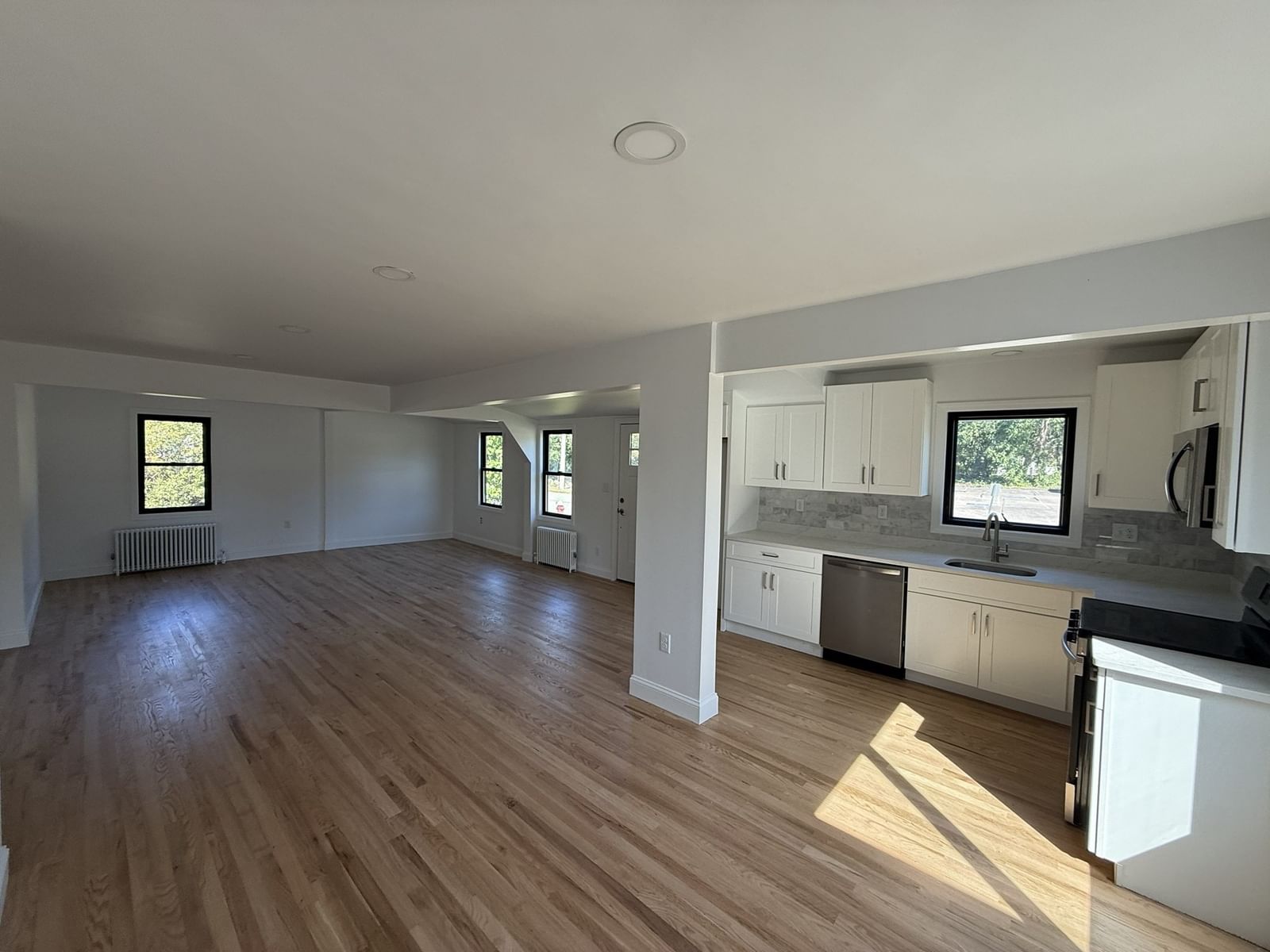 10 Newton Ave, Holbrook, MA 02343 photo 5