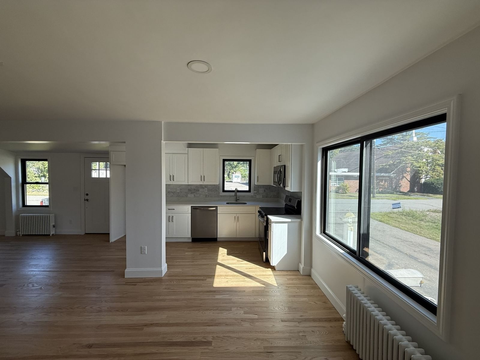 10 Newton Ave, Holbrook, MA 02343 photo 3