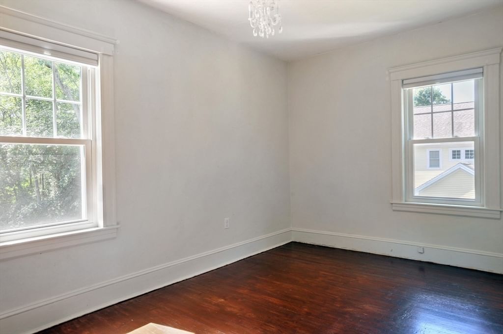 66 Ferncroft Rd Milton — Photo 15 of 28