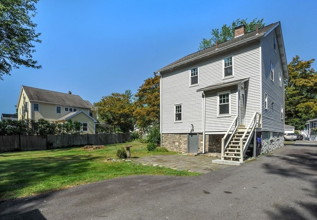 66 Ferncroft Rd Milton — Photo 19 of 28