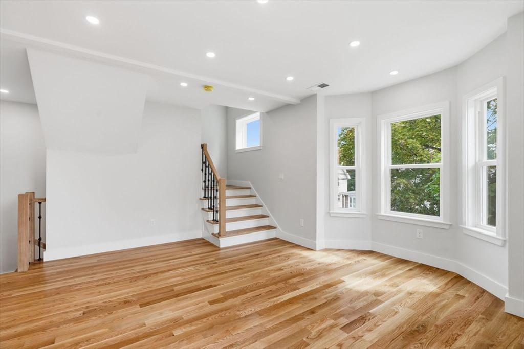 183 Madison St #2 Malden — Photo 3 of 23