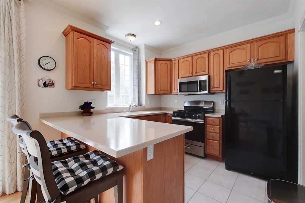 38 Tarbell St #7B Pepperell — Photo 3 of 33