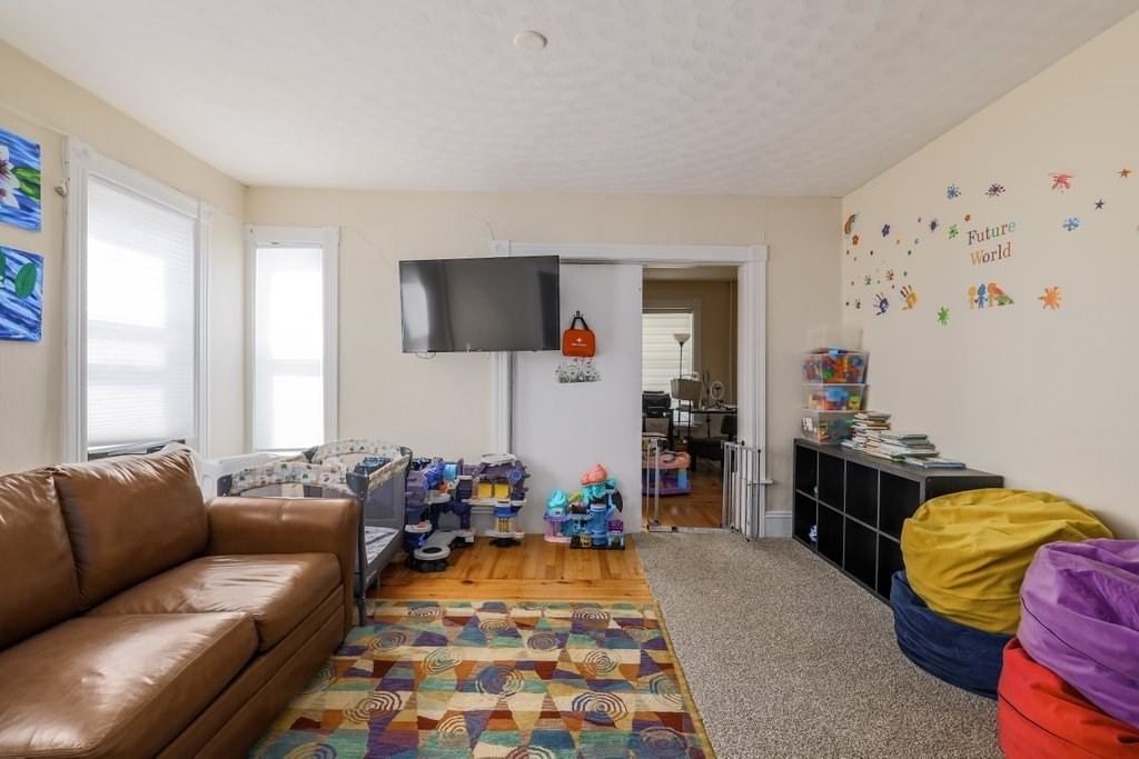 12 Richmond Ave Worcester — Photo 15 of 33