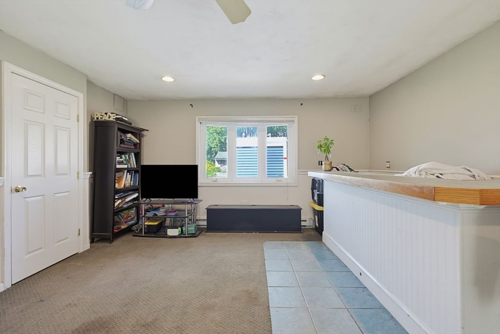 36 Stella Rd Bellingham — Photo 17 of 27