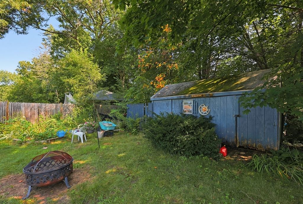 36 Stella Rd Bellingham — Photo 23 of 27