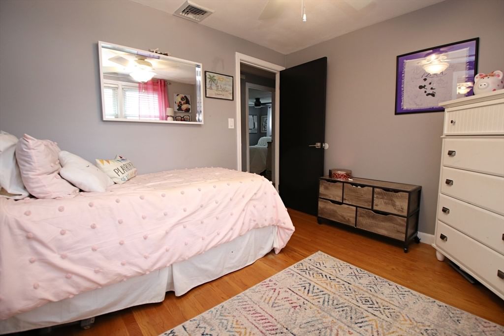 1 Biscayne Ave. Saugus — Photo 16 of 42