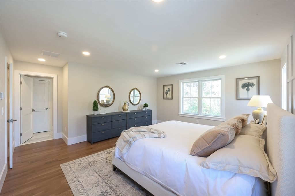 63 Thomas Mann Circle #36 Norfolk — Photo 18 of 32