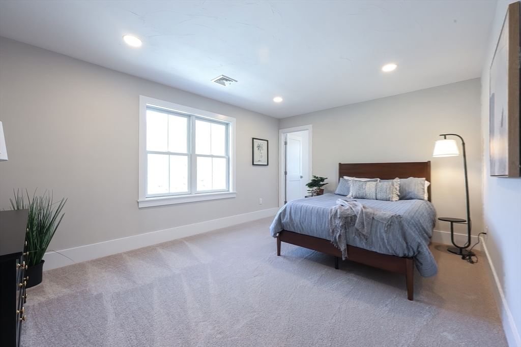 63 Thomas Mann Circle #36 Norfolk — Photo 26 of 32