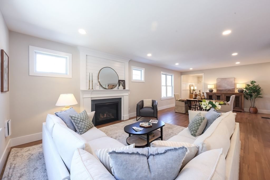 63 Thomas Mann Circle #36 Norfolk — Photo 9 of 32